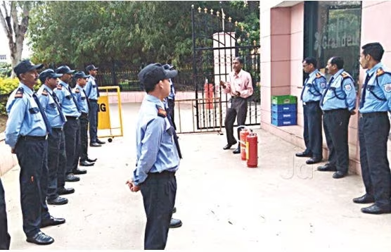  entrance gate, security staff 