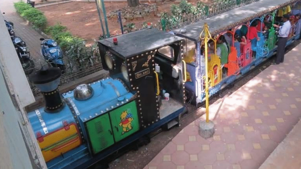 lalbagh toy train